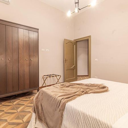 Galvani Apartments แตร์นี ภายนอก รูปภาพ